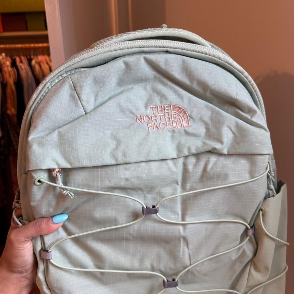 The North Face Women's Borealis Luxe Backpack - Picture 5 of 9